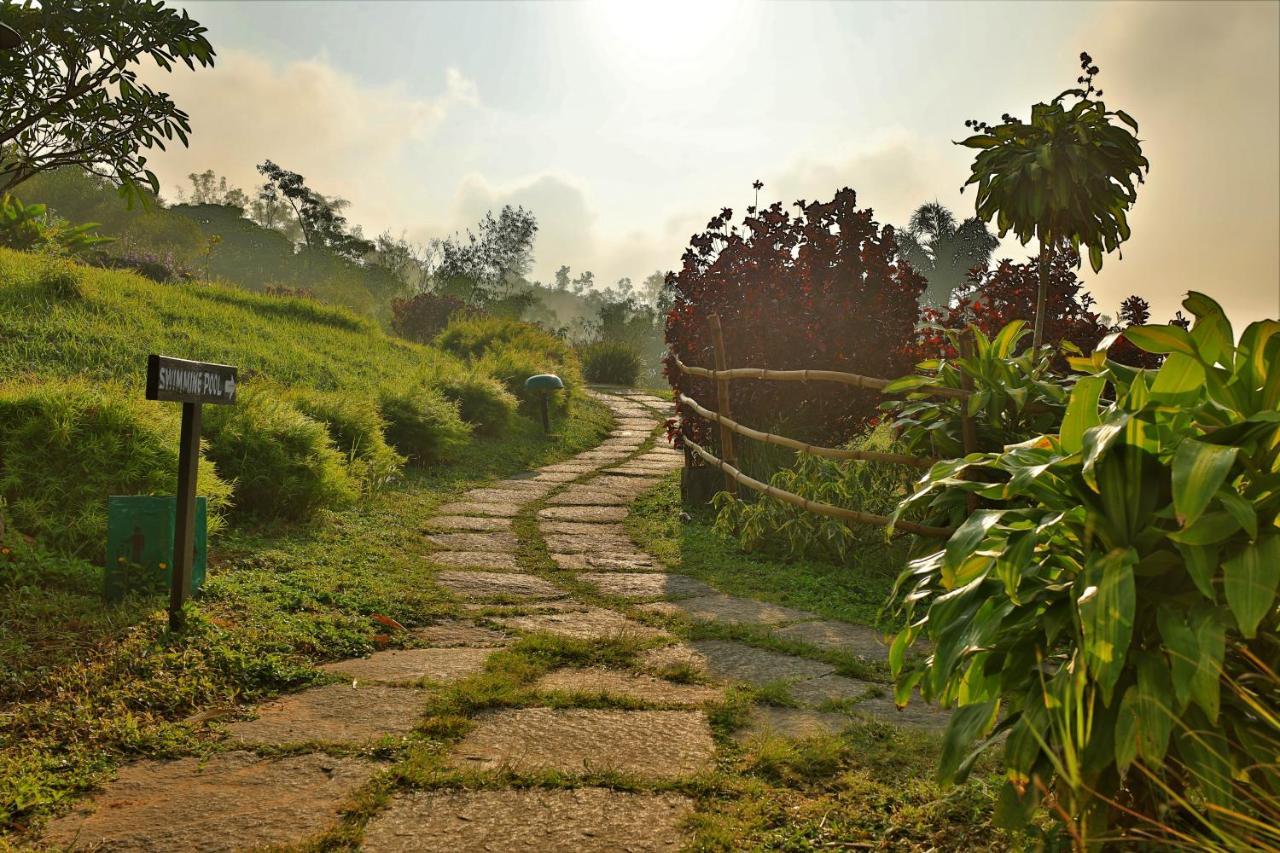 Heritage Resort Coorg Мадикери Екстериор снимка