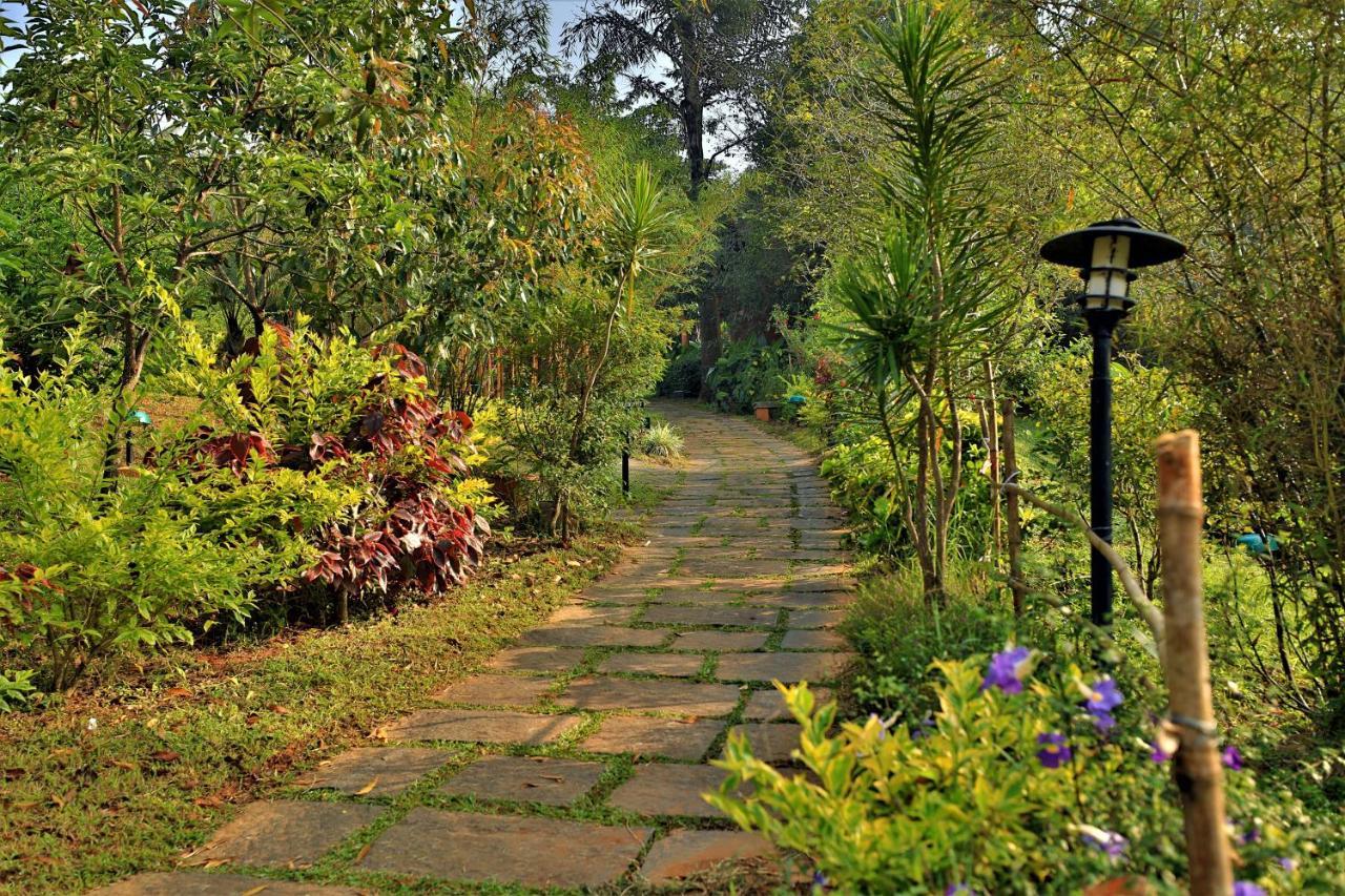 Heritage Resort Coorg Мадикери Екстериор снимка